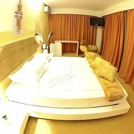 Victor Mizuumi Hotel Mamaia