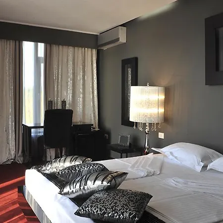 Victor Mizuumi Hotel 3*