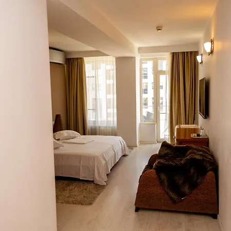 Victor Mizuumi Hotel Mamaia