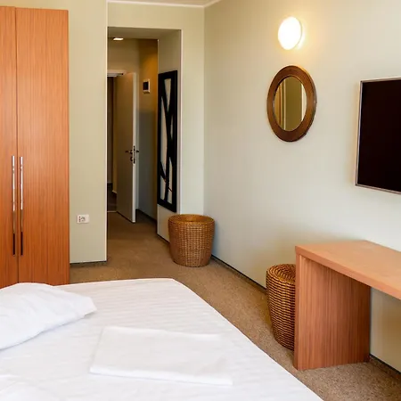 Victor Mizuumi Hotel Mamaia