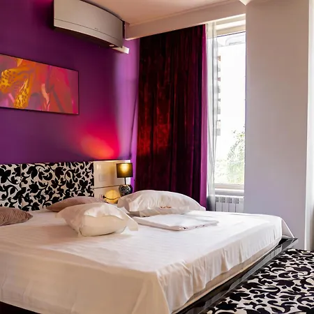 Victor Mizuumi Hotel Mamaia